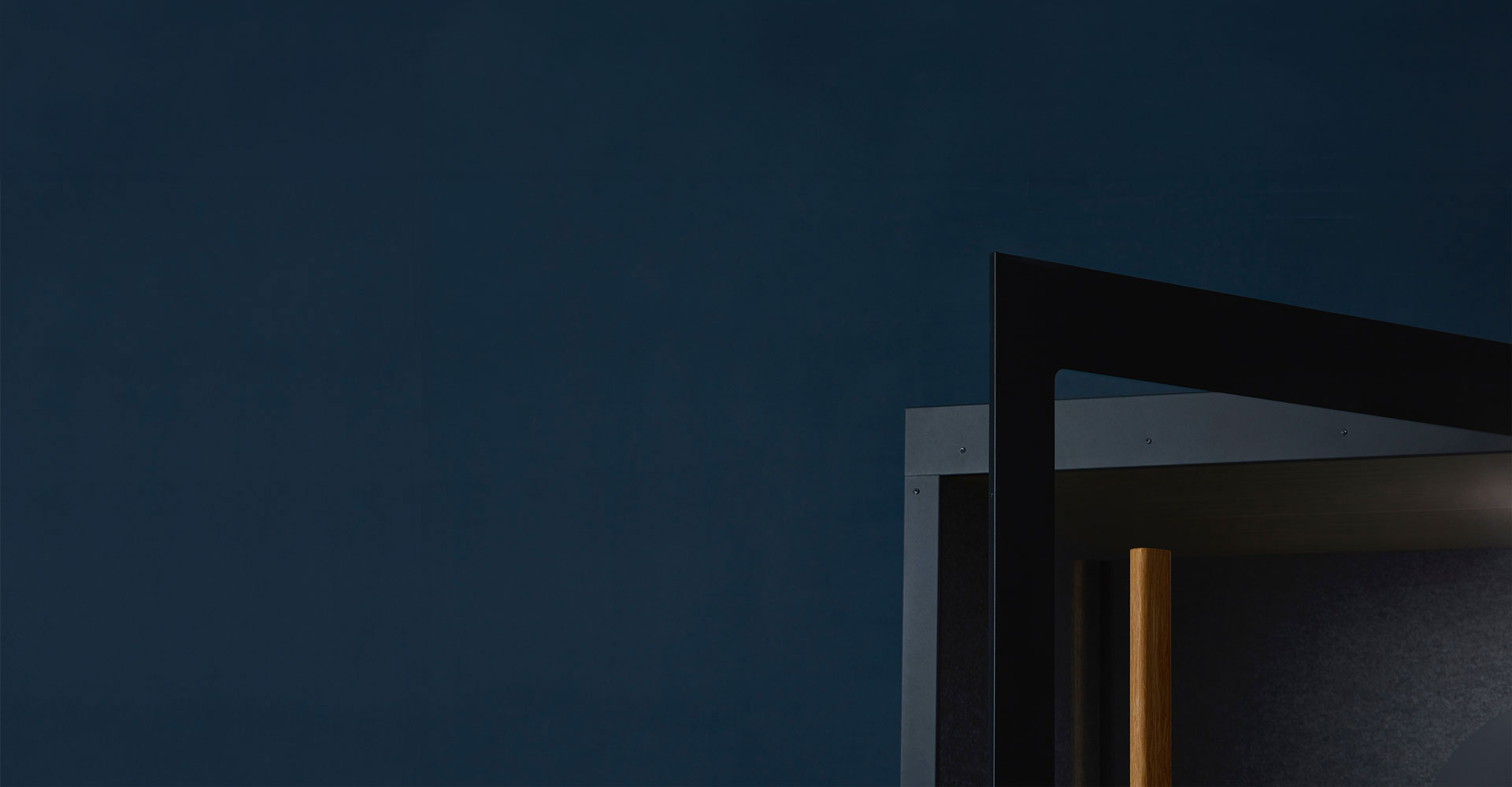 blue-wall-1920x1000 blue-wall-1920x1000